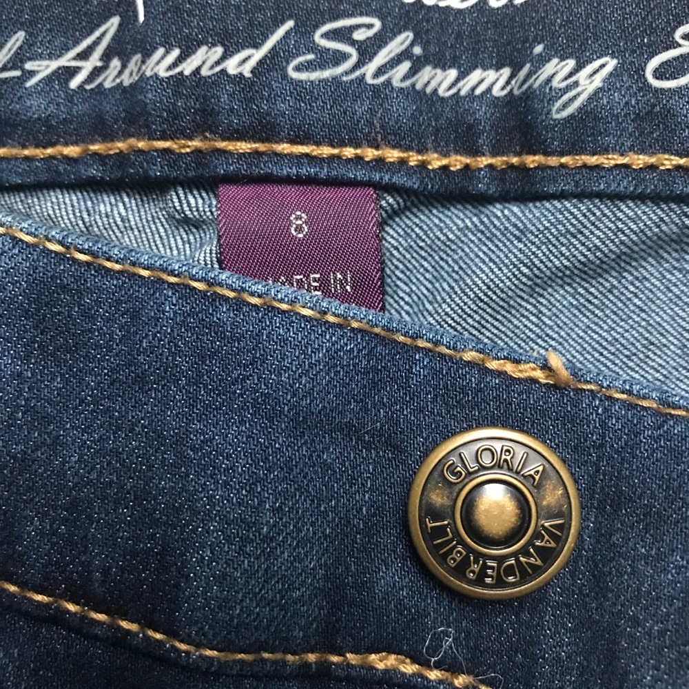 2/$20 Curvy skinny high waist stretchy jeans - Picture 2 of 2